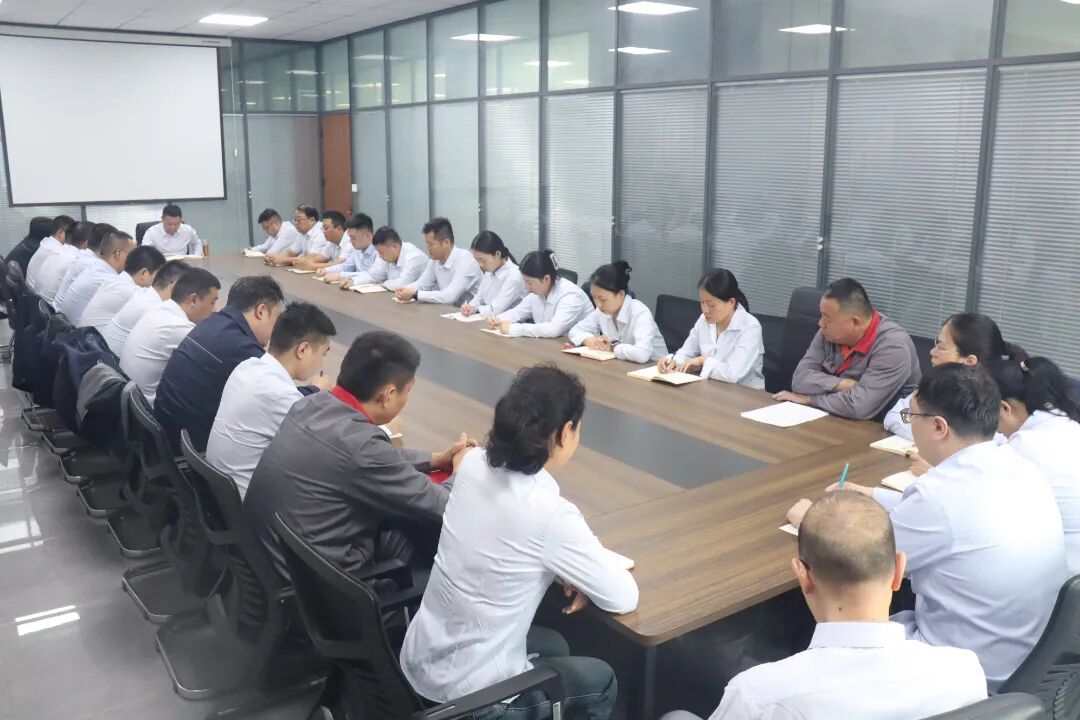 undefined 磨砺聚变 从心出发 智赢未来——颍川新材料工作推进会(图2)